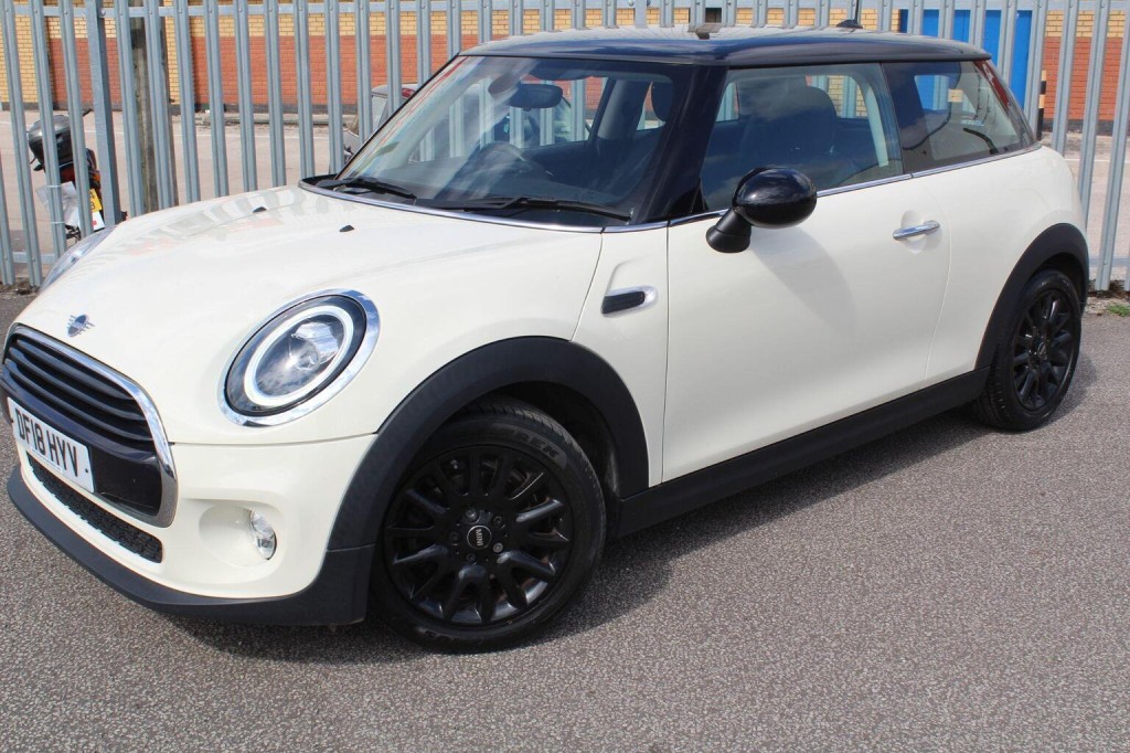 2018 MINI Hatch